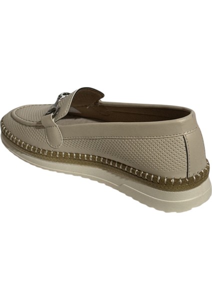 K152041 Kadın Casual Ayakkabı (Yaz 25) fırsatları