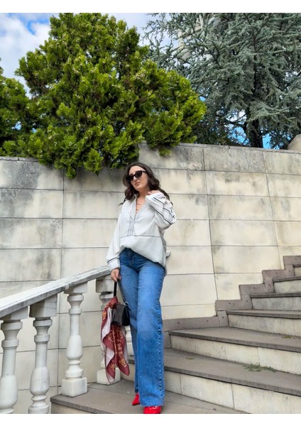 Tasarım Işlemeli Oversize Gömlek