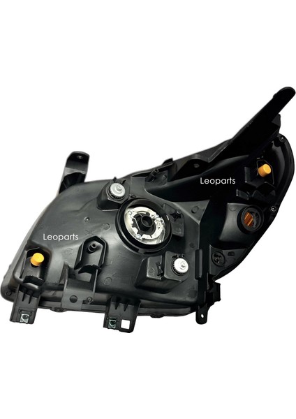 Ford Ranger Far Lambası Sağ (Motorsuz) 2010-2012 UD205-1040 fiyatları