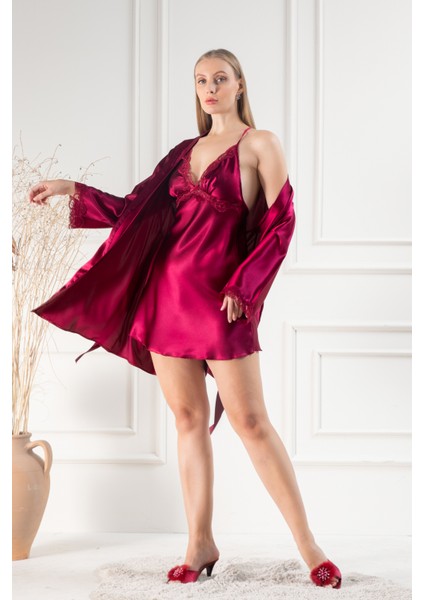 Kadın Güpür Detaylı Saten Çeyizlik Ikili Gecelik Sabahlık Takımı