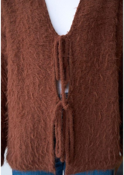 Önden Bağlamalı Peluş Hırka modelleri