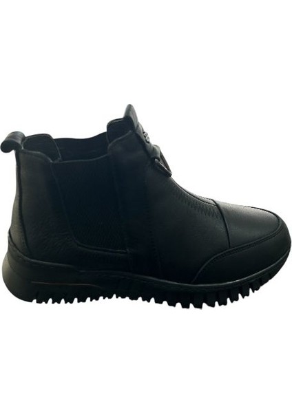852 005 Kadın Bot