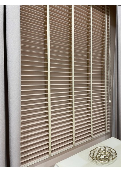 Cappuccino Rengi %100 Orijinal Ahşap Jaluzi Perde 50 mm Ofis Modern ve Tüm Mekanlar