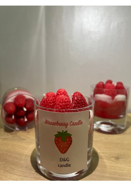 Cam Bardakta Çilekli Soya Mumu