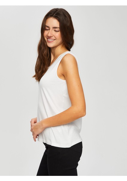 Yakası Zincir Şerit Detaylı Atlet 00024-3 modelleri