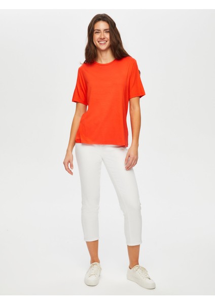 Yuvarlak Yaka Kısa Kol T-Shirt 002