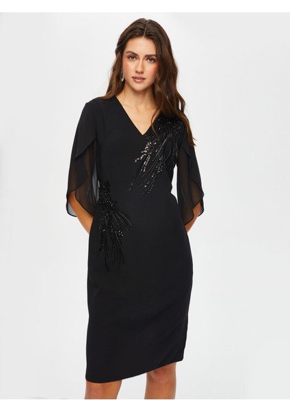 Taş ve Boncuk Süslemeli Şifon Kollu V Yaka Abiye Elbise 017