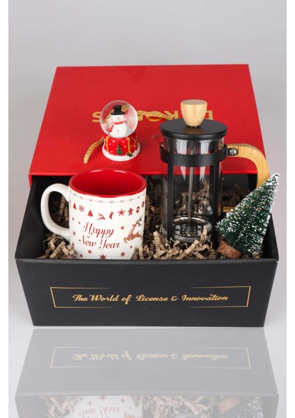 Özel Kutulu Mutlu Yıllar Serisi Frenchpress, Kupa, Çam Ağacı ve Kar Küresi Seti "yeni Yıl Merry Chrıstmas " fiyatları