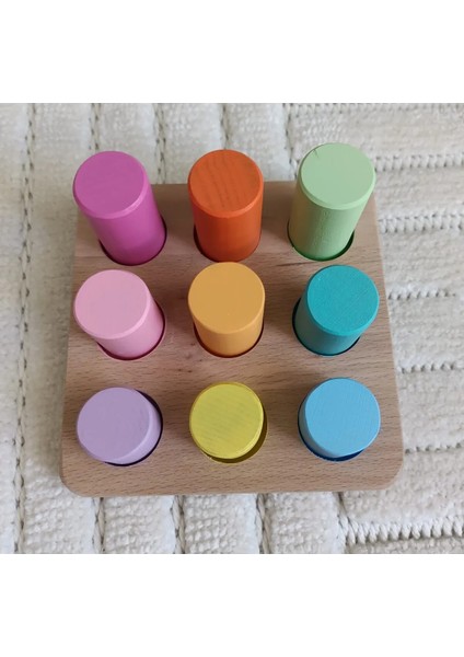 Montessori Eşleştirme Tablalı Silindir Seti - 9 Renk