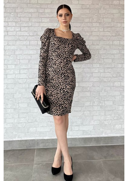 Leopar Desenli Kare Yaka Süet Elbise