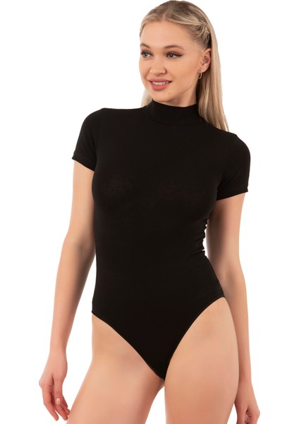 0627 Kadın Pamuklu Likralı Penye Dik Yaka Kısa Kollu Kancalı Çıtçıtlı Body modelleri
