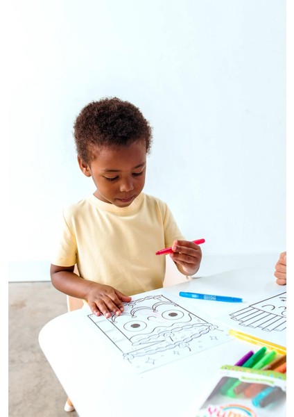 Ana Renkler Ooly Yummy Yummy Kokulu Çevirmeli 10'lu Boya Kalemi modelleri