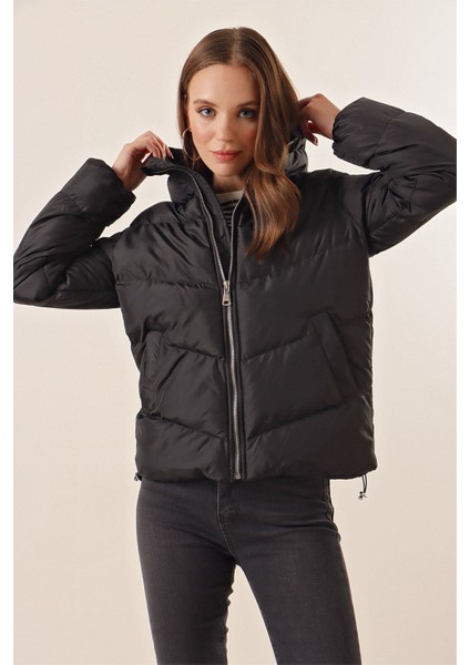 5205 Dik Yaka Fermuarlı Şişme Mont - Siyah fiyatları