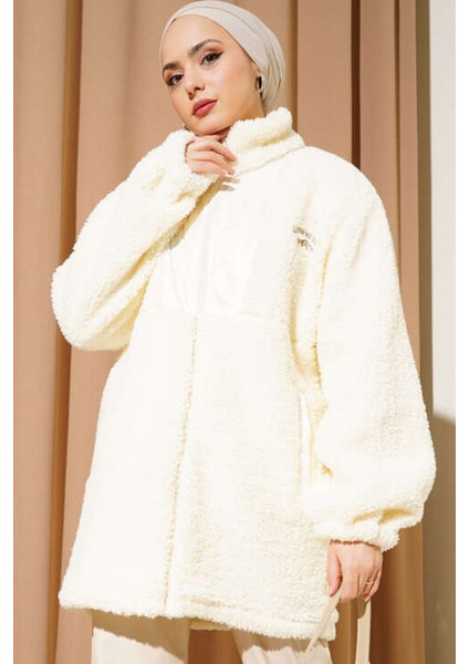 5208 Tesettür Peluş Mont - Ekru