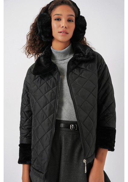 5202 Peluş Detaylı Kapitone Mont - Siyah fiyatları