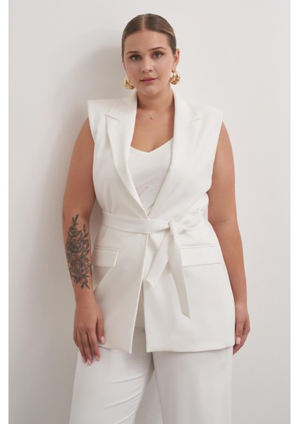 Astarlı Kuşaklı Uzun Yelek