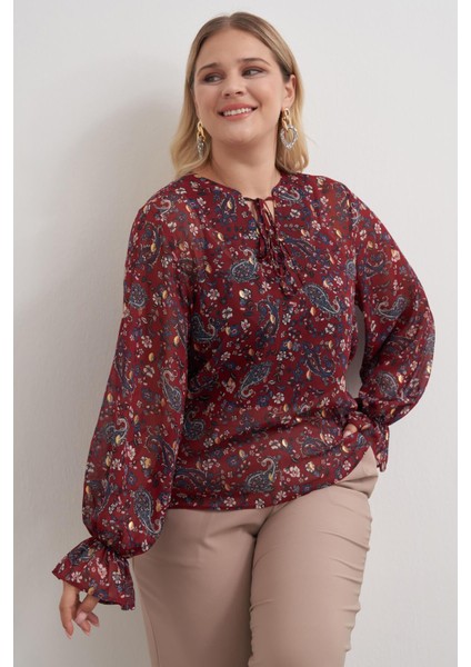 Önü Bağcıklı Şifon Bluz