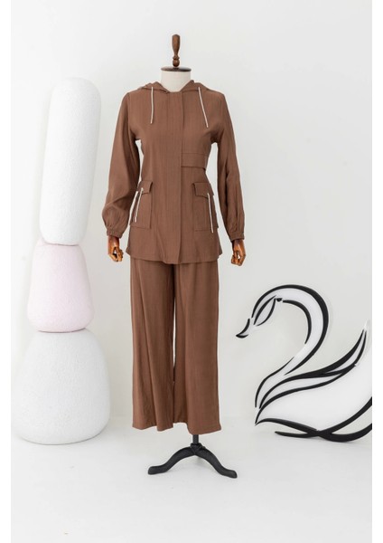 Cep Detaylı Pantolonlu Takım - Kahve