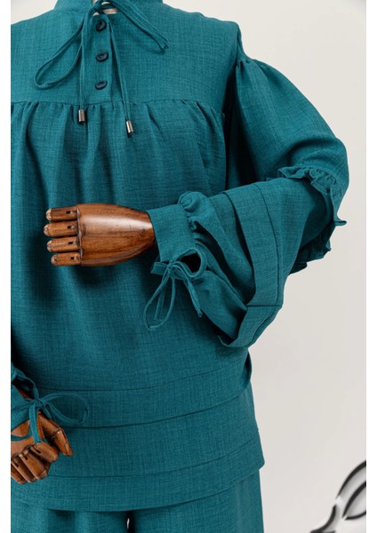 Büzgü Detaylı Kurdaleli Pantolonlu Takım - Zümrüt fırsatları