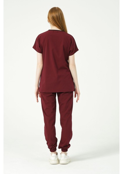 Bordo Likralı Scrubs Jogger Paça Doktor Hemşire Forması Yarasa Kol Takım Unisex