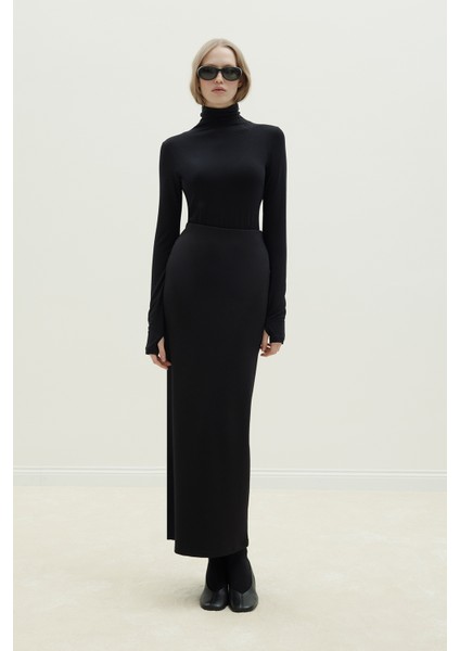 Siyah Toparlayıcı Kalem Etek