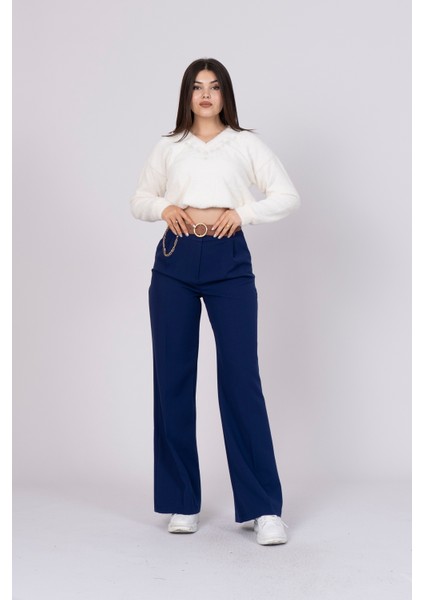 Bol Paça Cepli Kemerli ve Zincir Detaylı Atlas Kumaş Pantolon 30024 fiyatları