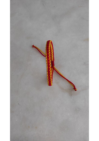 Sarı, Kırmızı, Galatasaray, Göztepe Bileklik, Anahtarlık, Örgü Ipi, Erkek Hediyesi, Sevgiliye hediye indirimleri