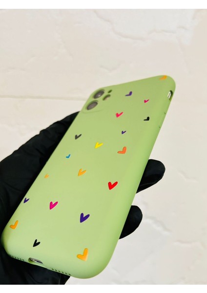 Iphone 11 Yeşil Kalp Desenli Kamera Korumalı Silikon Telefon Kılıfı modelleri