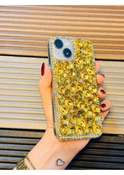 Iphone 13 ve 14 Uyumlu Gold Taşlı Kokoş Telefon Kılıfı fırsatları