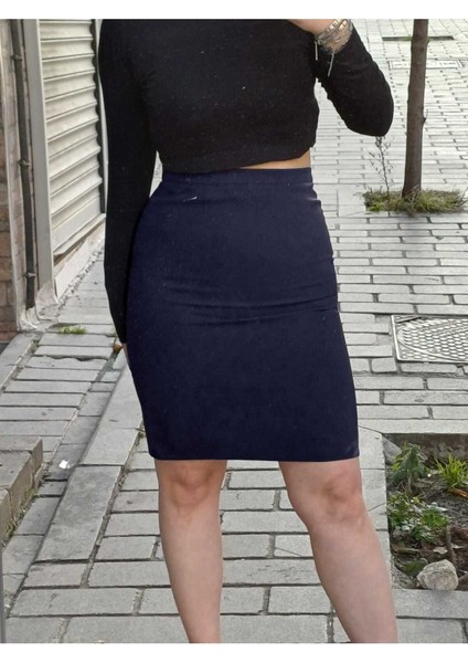 Kısa Arkadan Yırtmaçlı Astarlı Fermuarlı Düğmeli Portoriko Kumaş Kalem Etek fırsatları