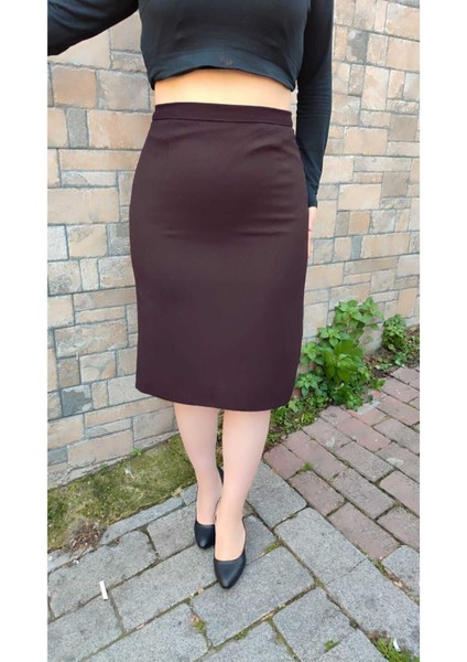 Kısa, Arkadan Yırtmaçlı Portoriko Kumaş Astarlı Kalem Etek Orun Boy 70 cm modelleri