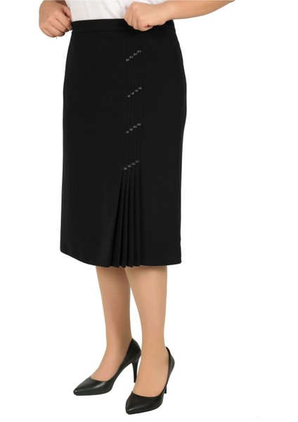 Kısa Büyük Beden Deri Detaylı Astarlı Krep Pileli Etek