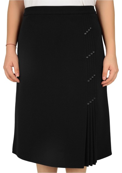 Kısa Büyük Beden Deri Detaylı Astarlı Krep Pileli Etek fiyatları