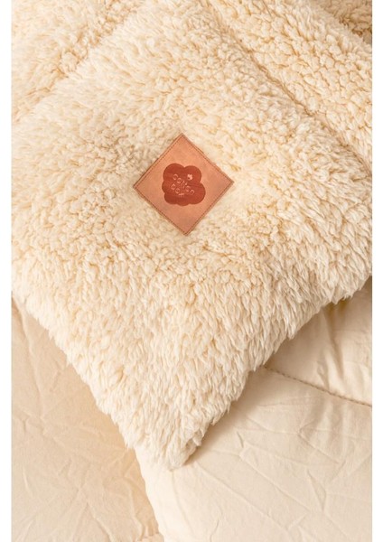 Çift Kişilik Peluş Yorgan Krem 195X215