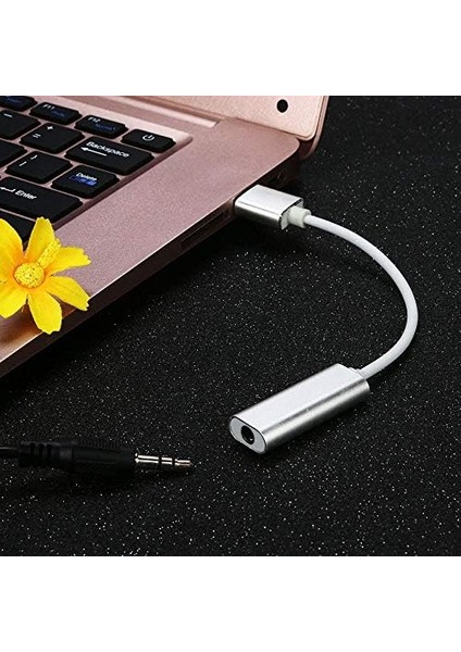 USB Den Mikrofonlu Kulaklık Çevirici (Usb To 3.5 mm Jack) Playstation Uyumlu Bilgisayar Ses Kartı Kablosu 3.5 mm Jack (Dişi) Girişli Ses Adaptörü 7.1 Dönüştürücü Ps3 Ps4 Ps5 Uyumlu (Beyaz)