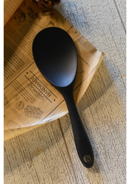 Sert Uçlu Silikon Pilav Kaşığı Yüksek Isıya Dayanıklı Yanmaz Yapışmaz Silikon Kaşık 22 Cm - Siyah modelleri