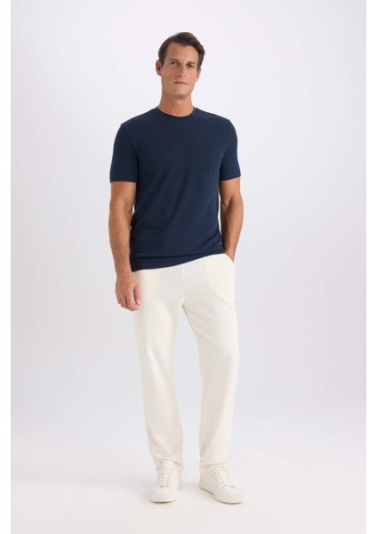 Slim Fit Dar Kesim Bisiklet Yaka Krinkıl Kısa Kollu Tişört D7225AX25SP fiyatları