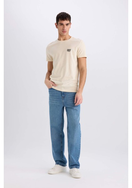 %100 Pamuk Slim Fit Dar Kesim Bisiklet Yaka Baskılı Kısa Kollu Tişört C2078AX25SM fiyatları