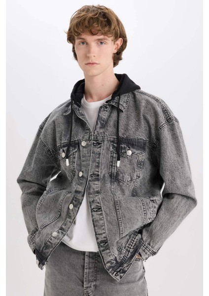 %100 Pamuk Oversize Geniş Kalıp Kapüşonlu Düğmeli Mevsimlik Baharlık Jean Ceket D0416AX25SP