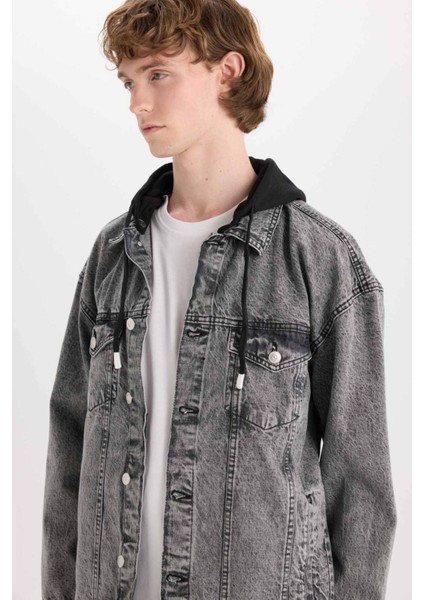 %100 Pamuk Oversize Geniş Kalıp Kapüşonlu Düğmeli Mevsimlik Baharlık Jean Ceket D0416AX25SP