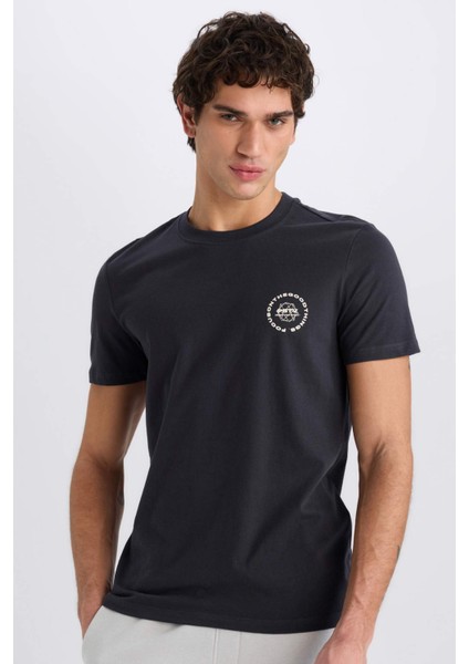 %100 Pamuk Slim Fit Dar Kesim Bisiklet Yaka Baskılı Kısa Kollu Tişört C2079AX25SM
