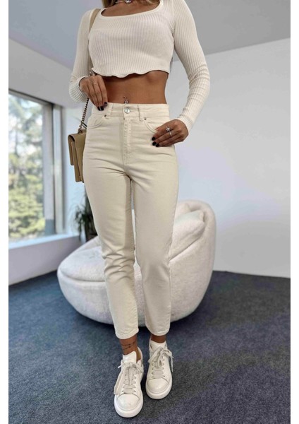 Timeless Mom Fit - Yüksek Belli Rahat Jean