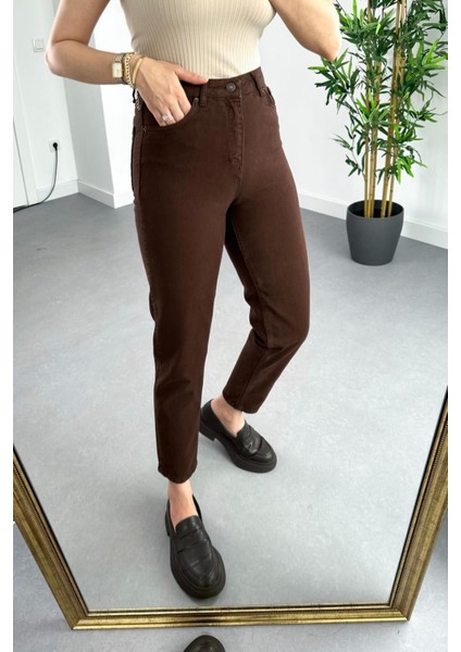 Timeless Mom Fit - Yüksek Belli Rahat Jean