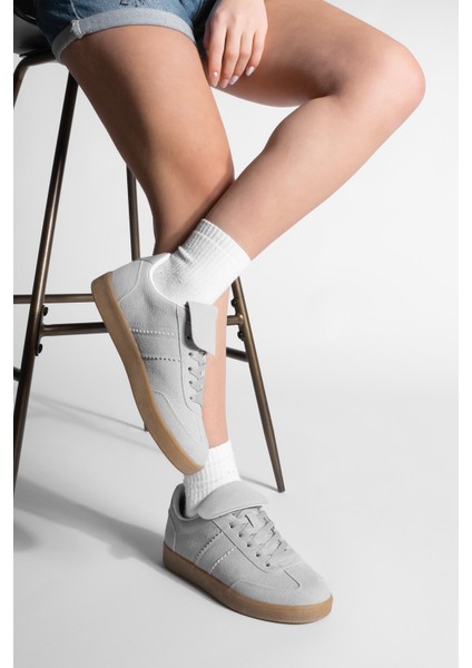 Kadın Sneaker Dil Detaylı Retro Spor Ayakkabı Vinas fırsatları