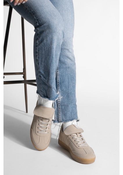 Kadın Sneaker Dil Detaylı Retro Spor Ayakkabı Vinas