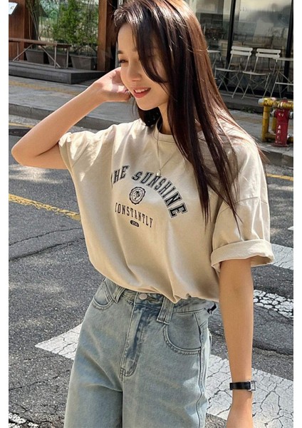 Kadın The Sunshine Baskılı Tasarım Tshirt Oversize Salaş fiyatları