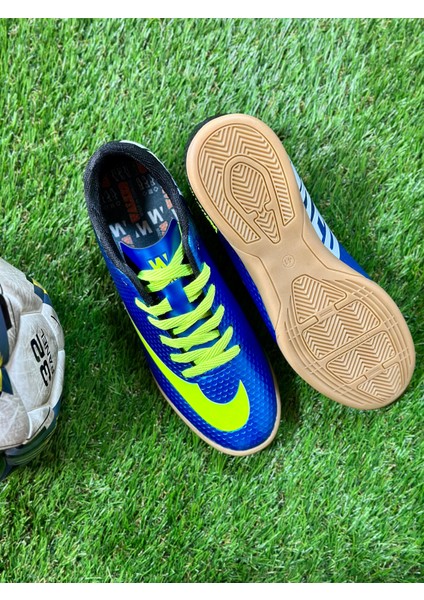 Futsal Kaymaz Salon Futbolu Ayakkabısı Parkur Ayakkabısı