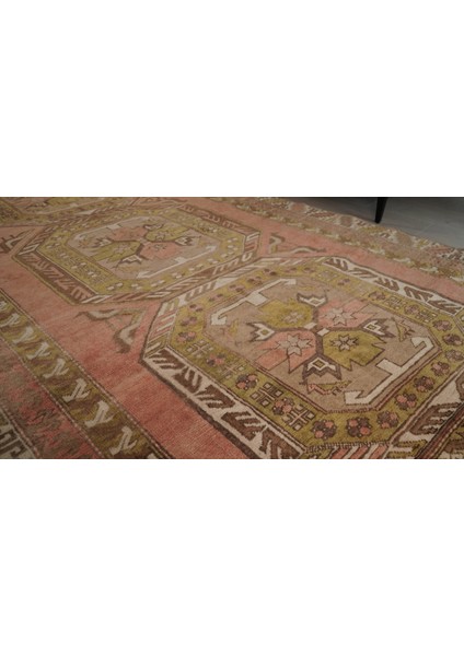 143 x 255 cm Tribal Desenli Ender El Dokuma Nostaljik Antik Türk Kilim fırsatları