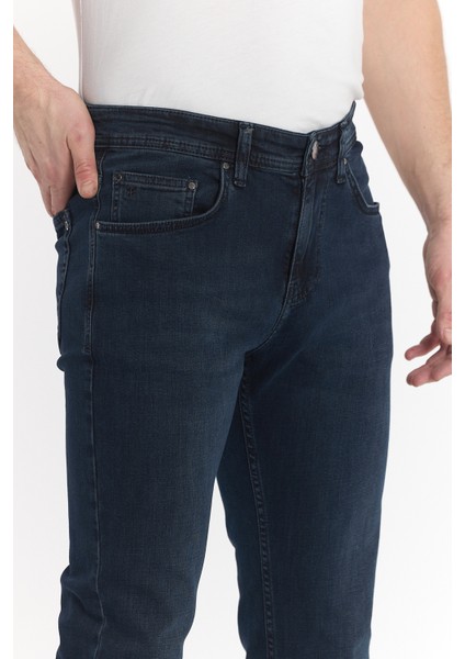 Erkek Koyu Mavi Slimfit Kot Pantolon modelleri