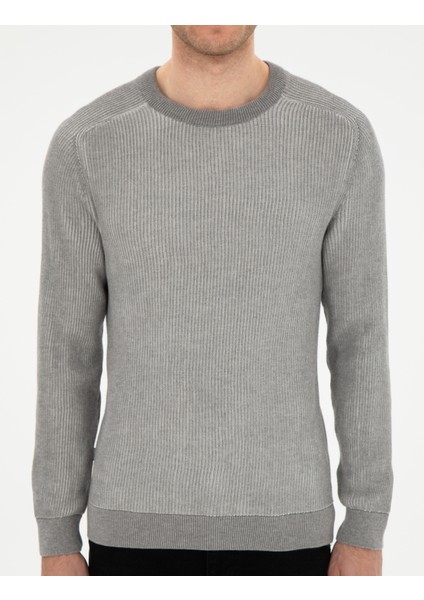 Erkek Açık Gri Melanj Slim Fit Bisiklet Yaka Triko Kazak 50297117-VR091